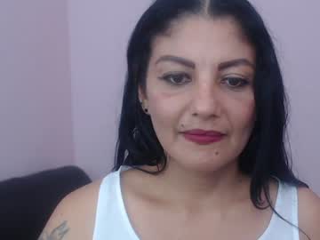 av นม โต Vivi Sevilla wants to fulfill her fantasy    By having an AMAZIN  039  THREESOME 